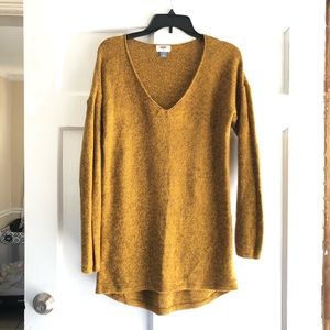 Deep v sweater
